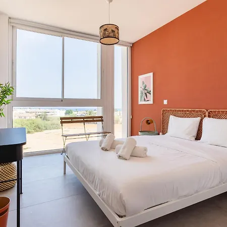 Blu Horizon - Stylish Living With Pool & Balconies In Protaras