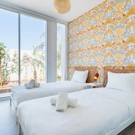 דירה Blu Horizon - Stylish Living With Pool & Balconies In Protaras