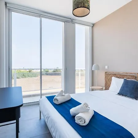 Blu Horizon - Stylish Living With Pool & Balconies In Protaras * Paralimni