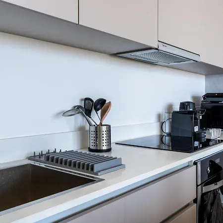 Apartment Blu Horizon - Stylish Living With Pool & Balconies In Protaras *