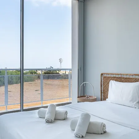 Apartment Blu Horizon - Stylish Living With Pool & Balconies In Protaras *