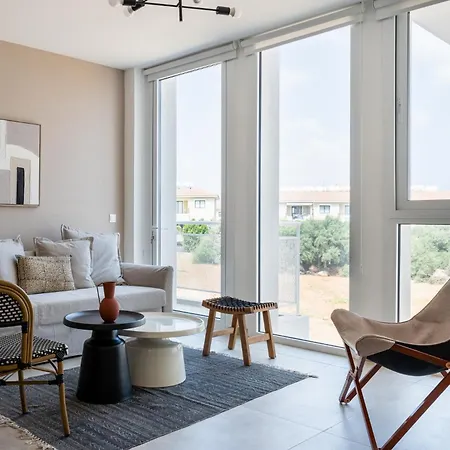 Blu Horizon - Stylish Living With Pool & Balconies In Protaras * Paralimni