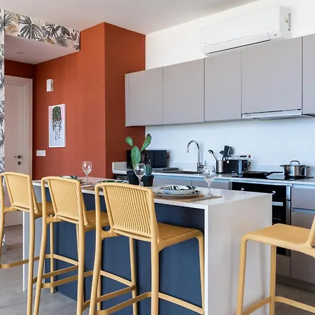 Blu Horizon - Stylish Living With Pool & Balconies In Protaras Lägenhet