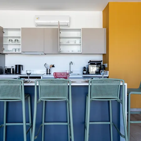 Blu Horizon - Stylish Living With Pool & Balconies In Protaras Paralimni