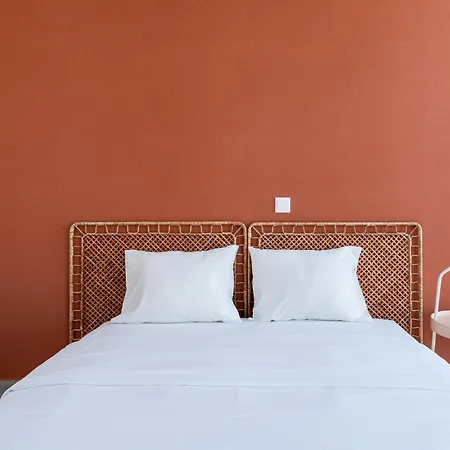 Blu Horizon - Stylish Living With Pool & Balconies In Protaras *