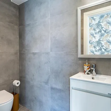 Apartment Blu Horizon - Stylish Living With Pool & Balconies In Protaras Paralimni