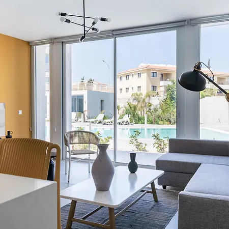 Blu Horizon - Stylish Living With Pool & Balconies In Protaras Apartment *