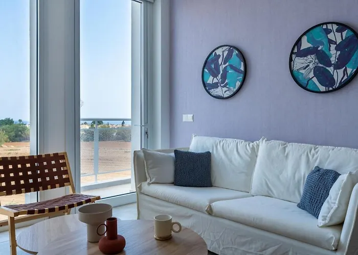 Blu Horizon - Stylish Living With Pool & Balconies In Protaras