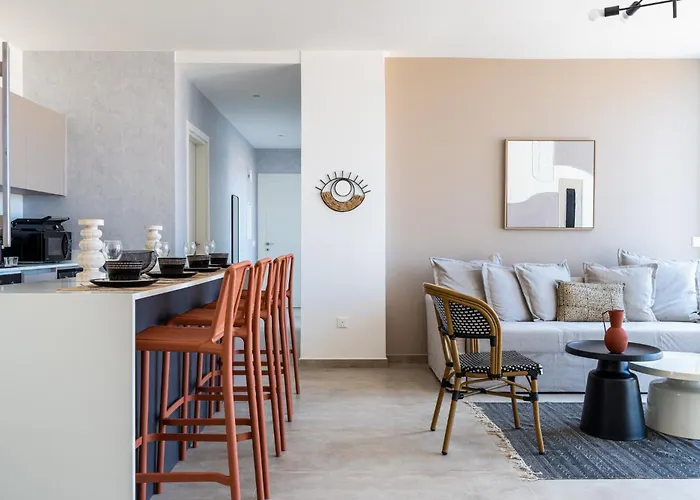 Apartmán Blu Horizon - Stylish Living With Pool & Balconies In Protaras Paralimni