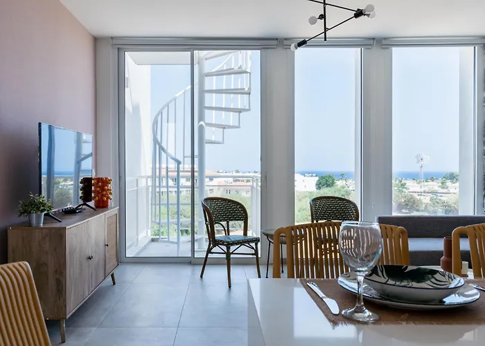 Blu Horizon - Stylish Living With Pool & Balconies In Protaras * Paralimni