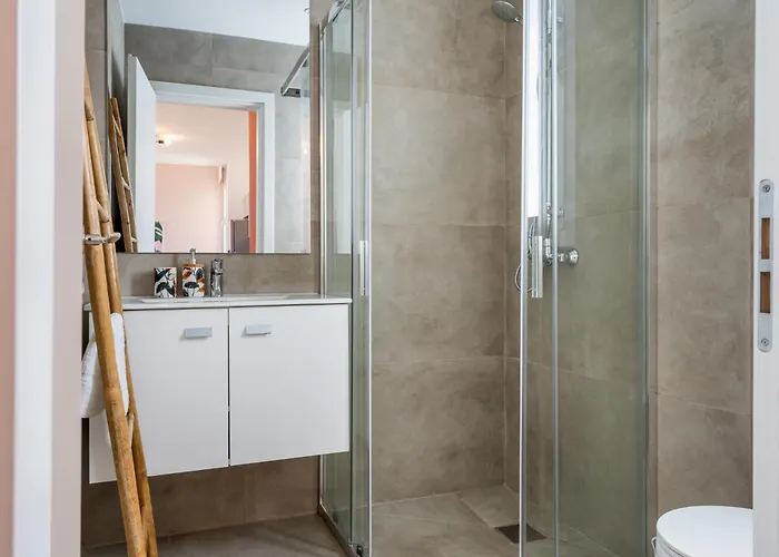 Apartmán Blu Horizon - Stylish Living With Pool & Balconies In Protaras Paralimni