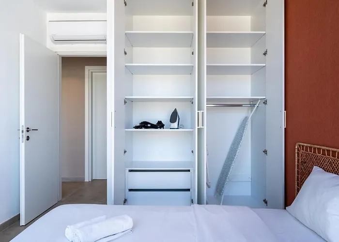 Blu Horizon - Stylish Living With Pool & Balconies In Protaras