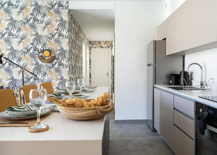 Blu Horizon - Stylish Living With Pool & Balconies In Protaras * Paralimni